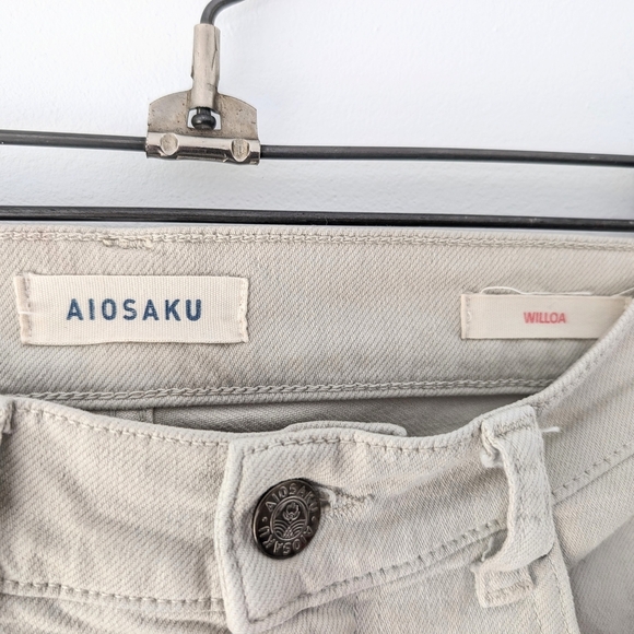 Aiosaku Willoa 99% Organic Cotton Slightly Flared Ecru Denim ~ Size 29 - Picture 4 of 12